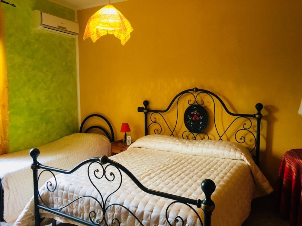 B&B Il Tulipano Sul Lago Colle di Tora 外观 照片